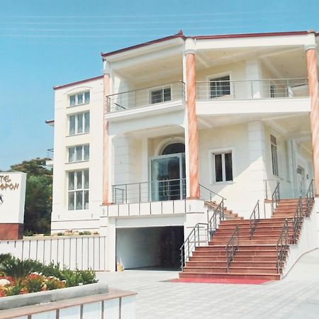 Hotel Melastron Elassona المظهر الخارجي الصورة